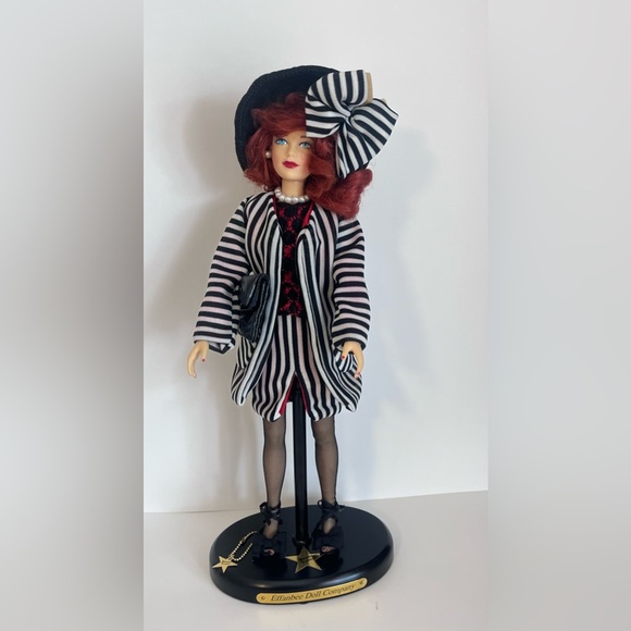 ♥️EFFANBEE Brenda Starr Reporter Doll Dale Messick “Black/White Suit”. EUC♥️ - Picture 4 of 16